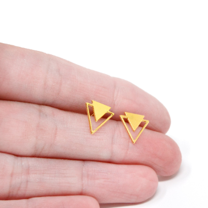 Small online triangle earrings