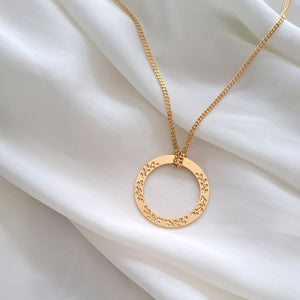 Circle necklace- Leaves Engraved circle necklace, Christmas Wreath Gold / Silver