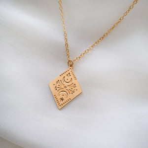 Rhombus Medallion Necklace with Moon engraving- Lucky Charm Gold / Silver
