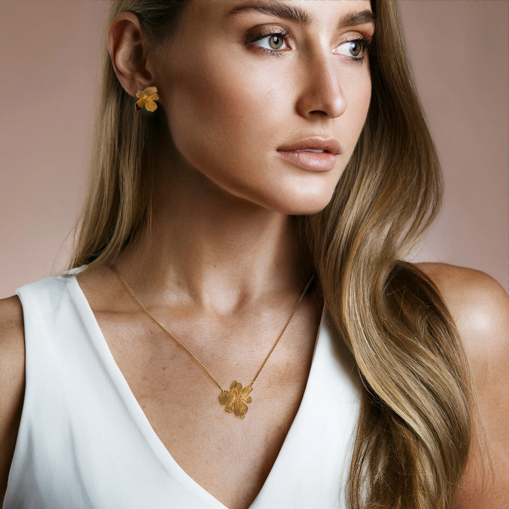Flower Botanical necklace Gold / Silver