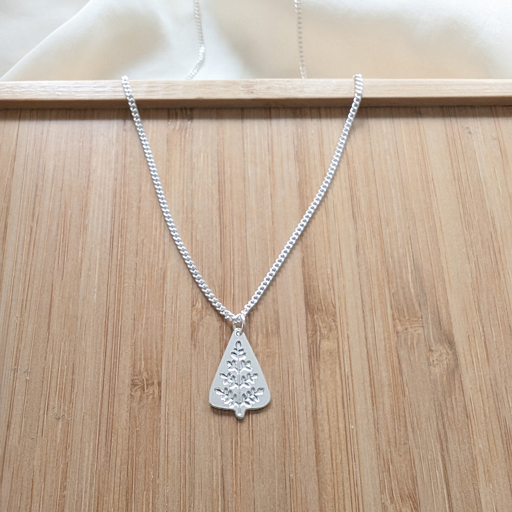 Tree Necklace with engraved leaves- Christmas Jewellery Gold / Silver