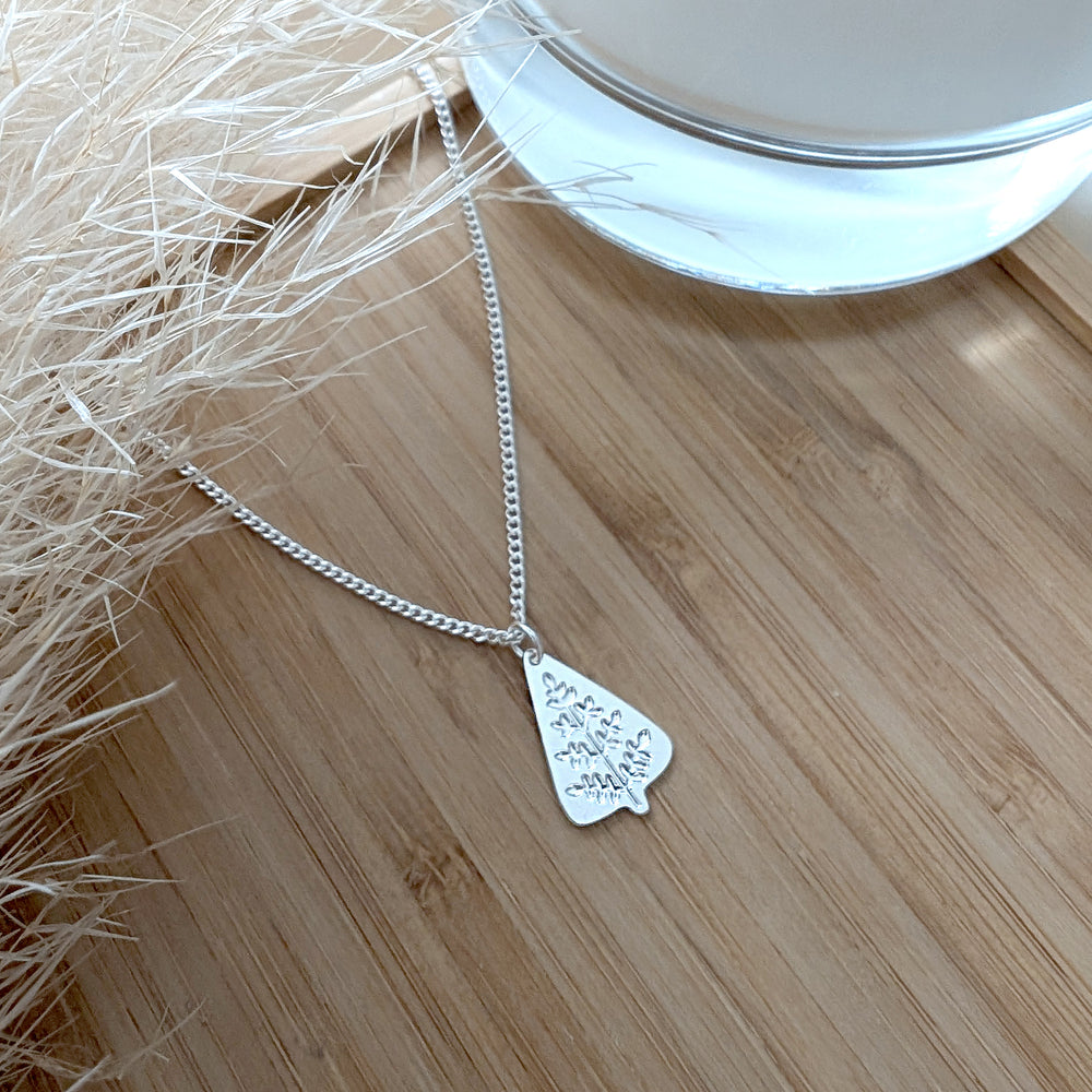 Tree Necklace with engraved leaves- Christmas Jewellery Gold / Silver