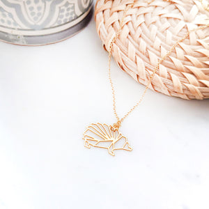 
                
                    Load image into Gallery viewer, Origami Hedgehog Necklace Gold / Silver - Shany Design Studio Jewellery Shop
                
            