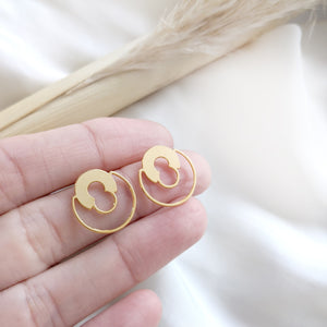 Round Lock minimalist stud Earrings gold